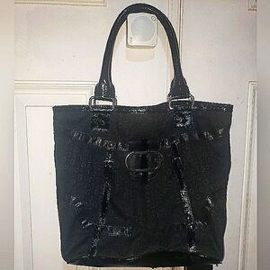 GUESS YTK SHOULDER BAG GUC.